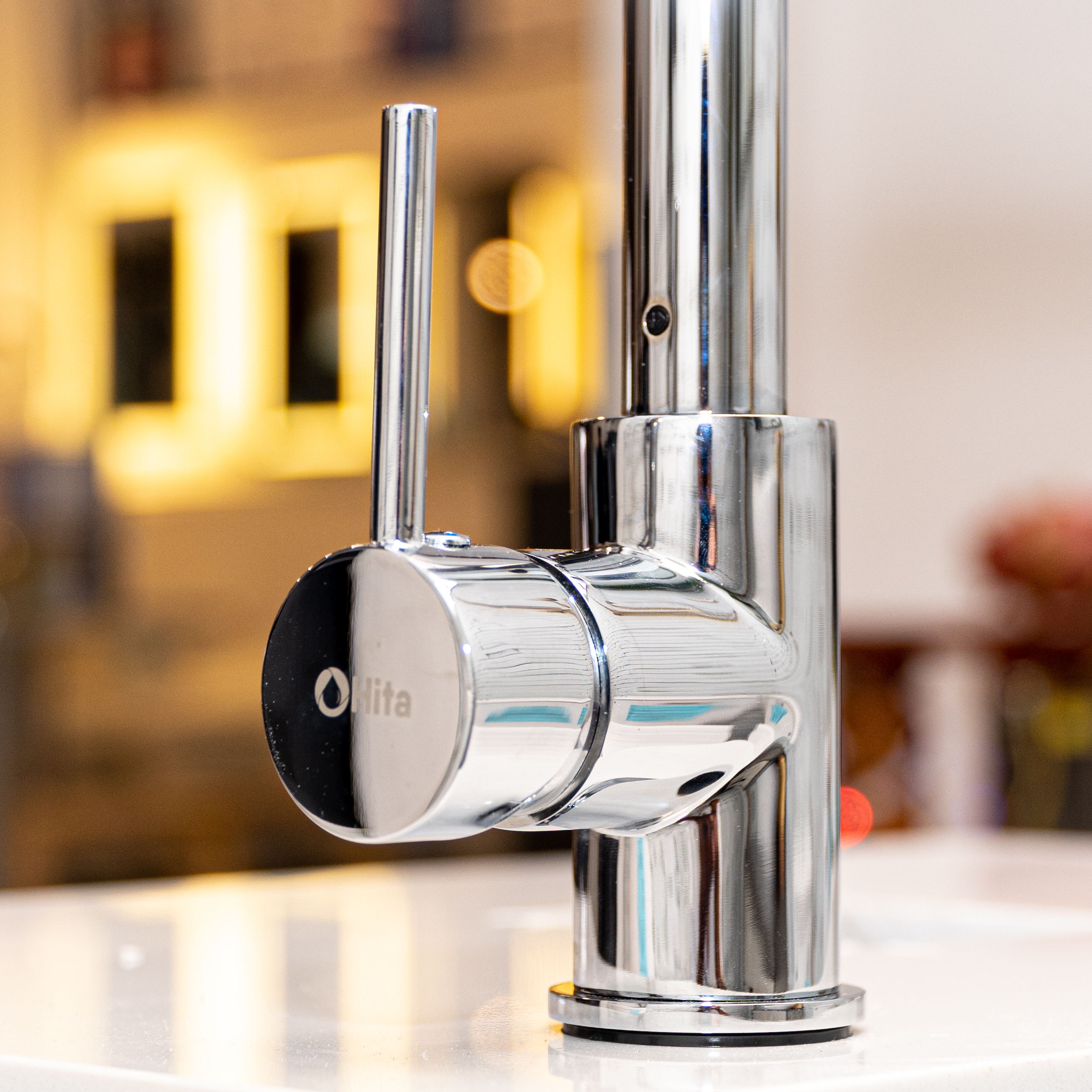 Vòi bếp dây rút nóng lạnh HITA HKS180263